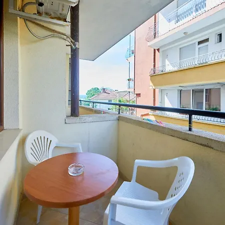 Koral ホテル プリモルスコ