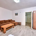 Хотел корал 2*