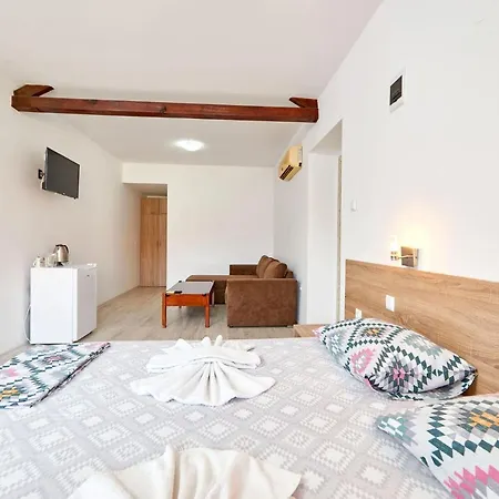 Koral Приморско