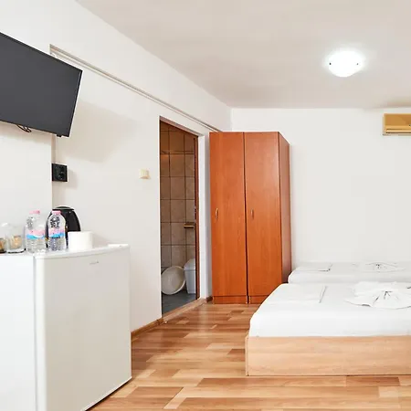 Hotel Koral 2*